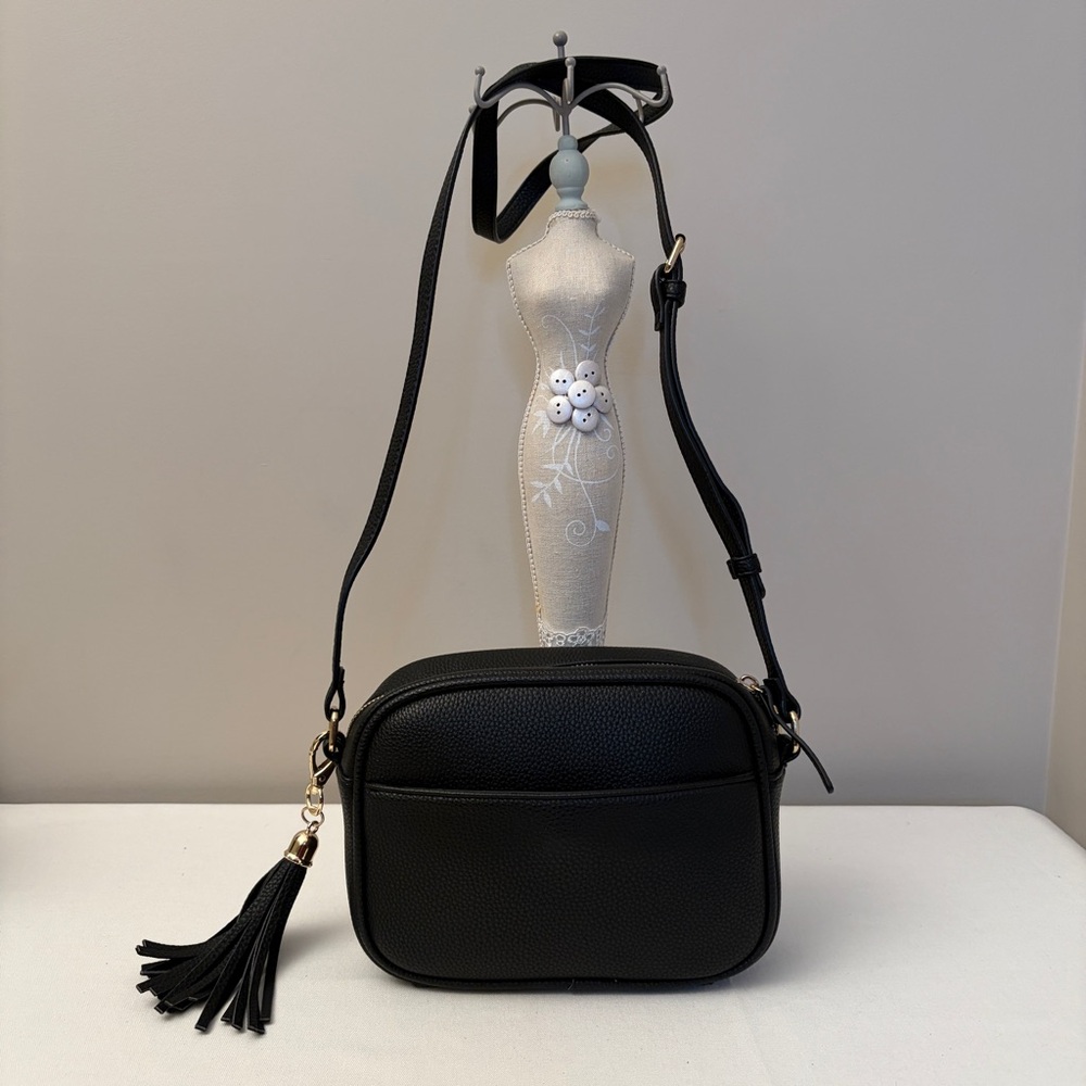 Kate & Alex Cuffaro Crossbody Camera Purse